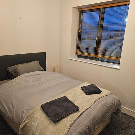 Cozy 2 Bedroom Apartment كيلكيني المظهر الخارجي الصورة